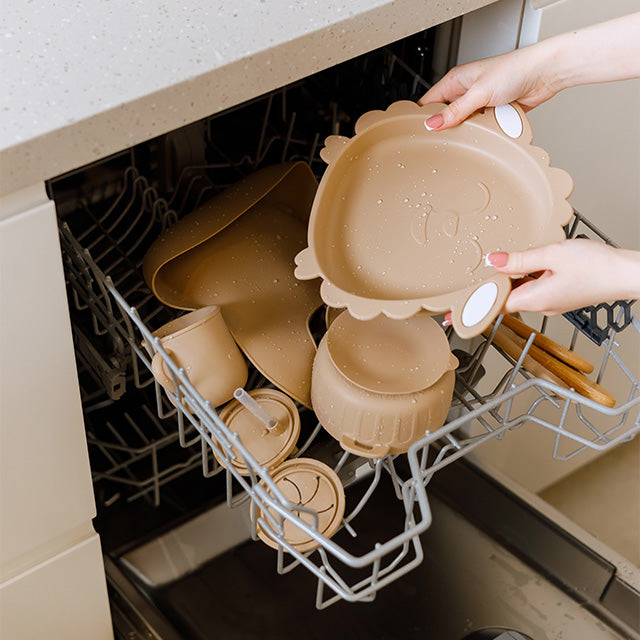 SCHAF Silikon-Babygeschirr-Set mit Saugnapf