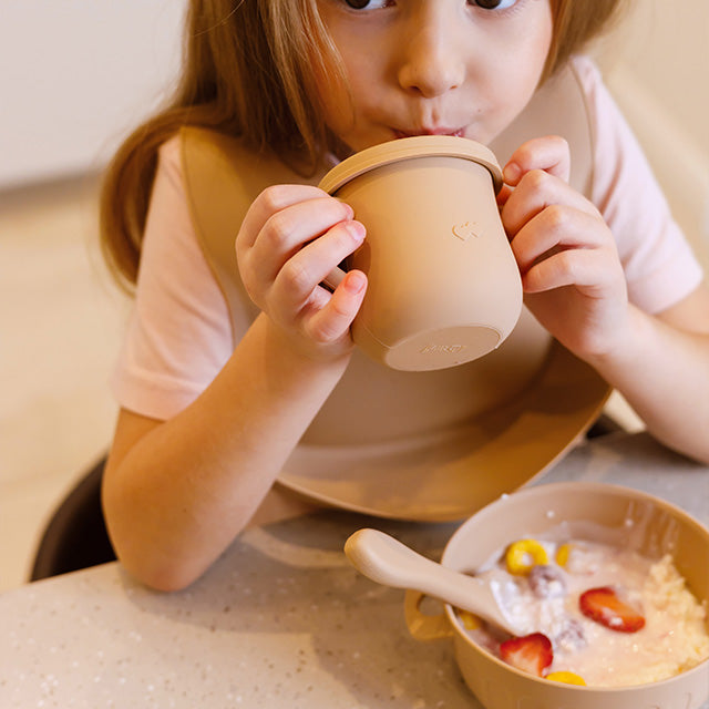 SCHAF Silikon-Babygeschirr-Set mit Saugnapf